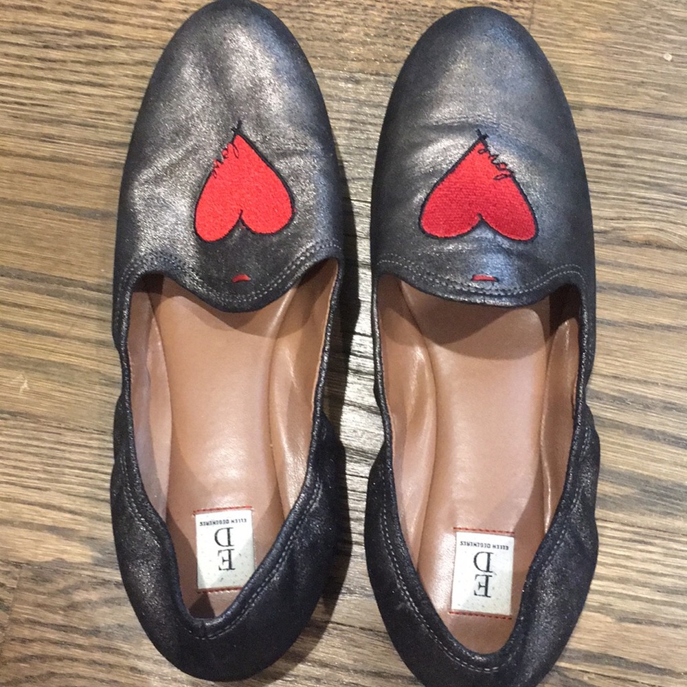 Sparkly dark silver flats with  heart embroidered